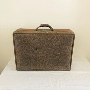 Hartmann Vintage Tweed Suitcase with Garment Hanger